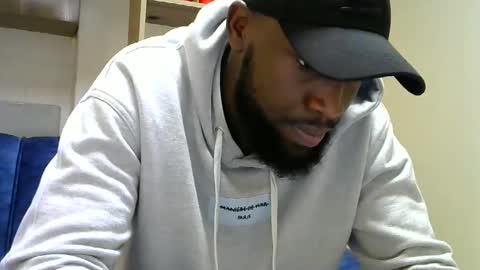 Snapshot of handsome_king30 chatting on 12.12.24 handsome king online show from 12.12.24