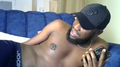 Snapshot of handsome_king30 chatting on 12.12.24 handsome king online show from 12.12.24