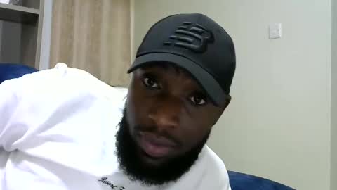 Snapshot of handsome_king30 chatting on 12.17.24 handsome king online show from 12.17.24