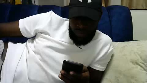 Snapshot of handsome_king30 chatting on 01.03.25 handsome king online show from 01.03.25