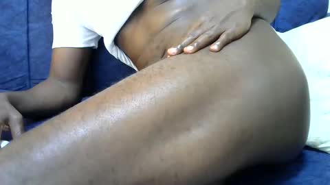 Snapshot of handsome_king30 chatting on 01.03.25 handsome king online show from 01.03.25