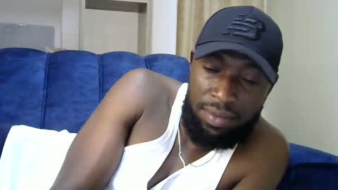 Snapshot of handsome_king30 chatting on 01.04.25 handsome king online show from 01.04.25