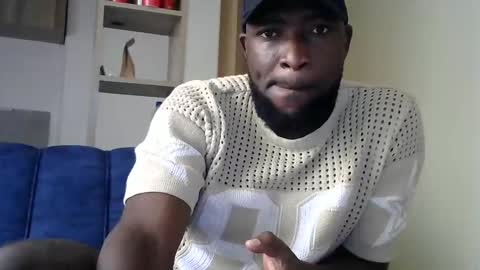 Snapshot of handsome_king30 chatting on 01.15.25 handsome king online show from 01.15.25