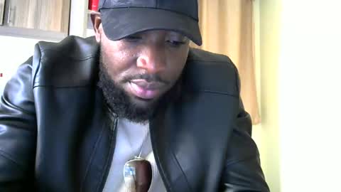 Snapshot of handsome_king30 chatting on 01.29.25 handsome king online show from 01.29.25