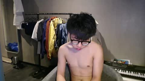 handsome_mannn online show from 03.22.26