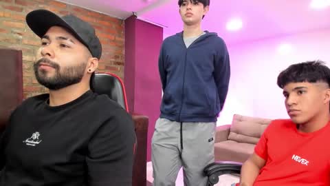 leonardfarrucknick and otis online show from 02.14.26