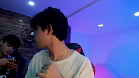 leonardfarrucknick and otis online show from 03.25.26