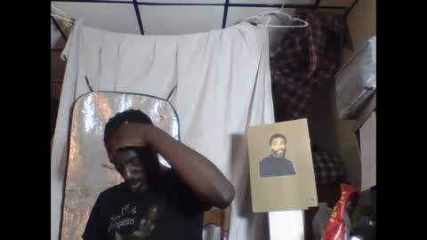 Snapshot of handsomehoudini chatting on 03.11.26 Talan online show from 03.11.26