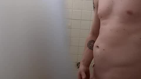 Snapshot of handsomerob42 chatting on 11.23.25 handsomerob42 online show from 11.23.25