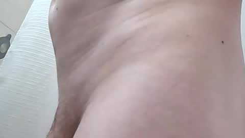 Snapshot of handsomerob42 chatting on 02.16.26 handsomerob42 online show from 02.16.26