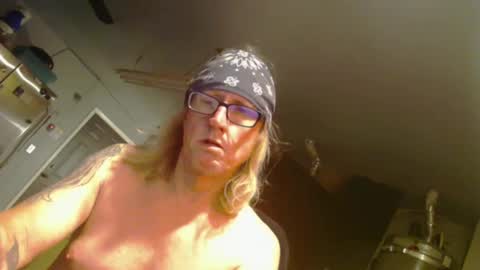 Snapshot of handyman5303 chatting on 02.15.25 Handystudman online show from 02.15.25