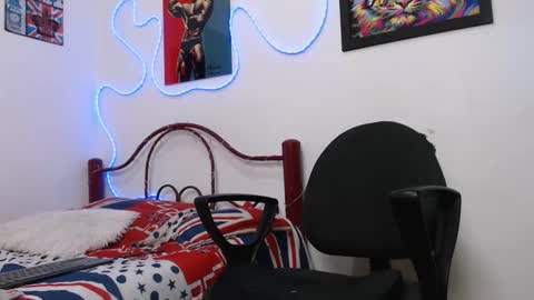 Hank online show from 09.27.25