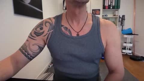 Snapshot of hankmoody6 chatting on 02.22.26 hanky online show from 02.22.26