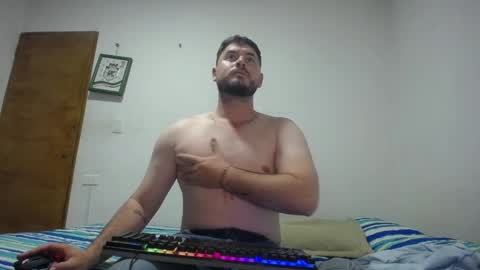 Snapshot of hankprettyboy chatting on 12.17.24 HANK online show from 12.17.24