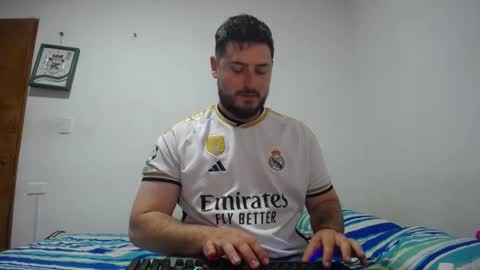 Snapshot of hankprettyboy chatting on 12.18.24 HANK online show from 12.18.24