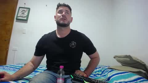 Snapshot of hankprettyboy chatting on 12.21.24 HANK online show from 12.21.24