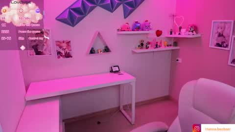 hanna  online show from 03.03.26