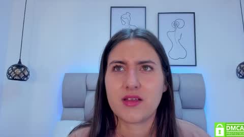 Snapshot of hanna__evans_ chatting on 04.18.26 hanna__evans_ online show from 04.18.26