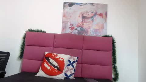 Hanna Palmer online show from 12.06.24