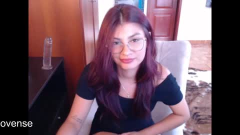 Snapshot of hanna_beily chatting on 04.18.26 hanna online show from 04.18.26
