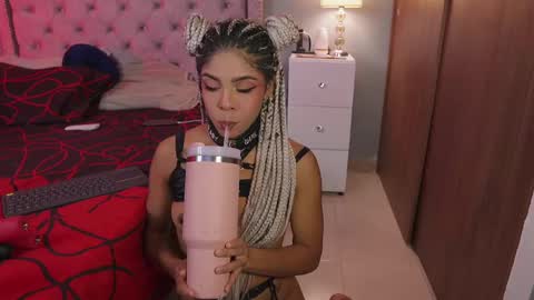 HANNA  online show from 02.18.25