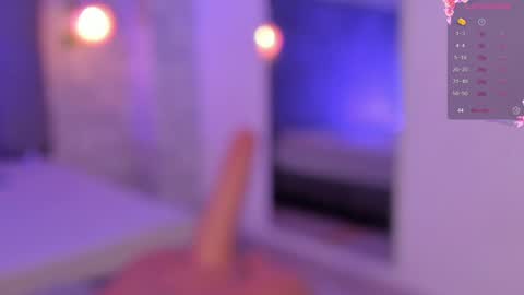 Snapshot of hanna_lee02 chatting on 12.04.24 Hanna Lee online show from 12.04.24