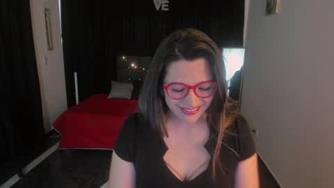 hanna_ma online show from 09.26.25