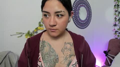 Camila online show from 02.04.25