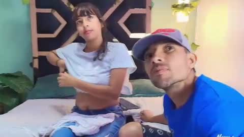 Snapshot of hanna_sebas chatting on 06.24.26 HANNA Y SEBAS online show from 06.24.26