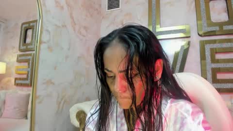 EVA online show from 12.21.25