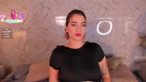 Hanna  online show from 12.21.25