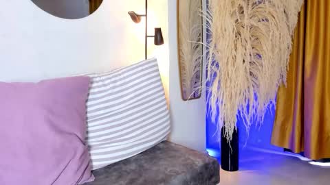 Sara online show from 11.15.25