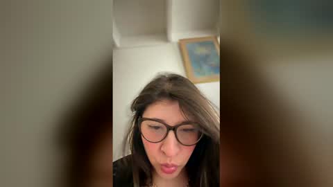 Snapshot of hannaasweet chatting on 04.10.26 Hannaa online show from 04.10.26
