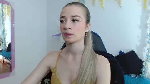 Hannah 027 online show from 01.08.26