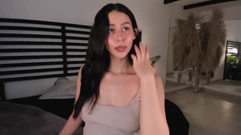 Hannah online show from 01.25.25