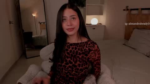 Hannah online show from 10.02.25