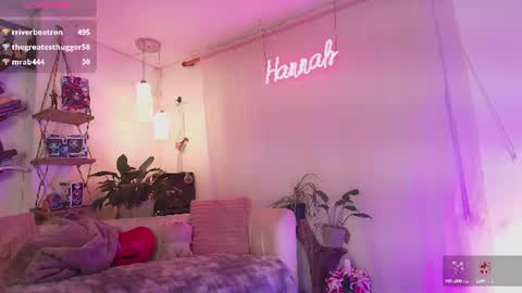 Snapshot of hannah_lovee chatting on 07.07.26 hannah_lovee online show from 07.07.26