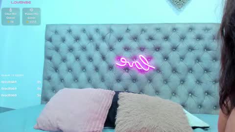 Snapshot of hannah_miller__ chatting on 10.02.25 HANNAH MILLER online show from 10.02.25