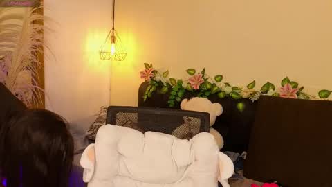 Snapshot of hannah_williams1 chatting on 09.17.25 Hannah Williams online show from 09.17.25