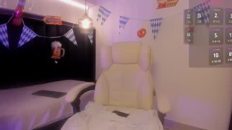 hannah  online show from 10.04.25