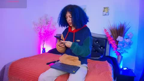 Snapshot of hannahblue_ chatting on 02.03.26 HannahBlue online show from 02.03.26