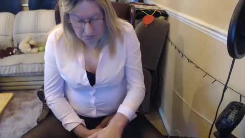 hannahcd57 online show from 03.22.26