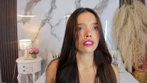 Hannahill69 online show from 04.17.26