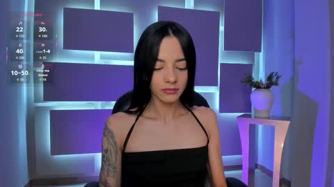 Snapshot of hannahjamesx chatting on 03.10.26 HANNAH J online show from 03.10.26