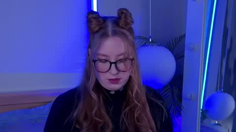 Snapshot of hannahmonttana chatting on 02.03.26 Pearl online show from 02.03.26