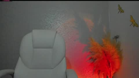 Snapshot of hannahudson__ chatting on 01.01.25 Camila online show from 01.01.25