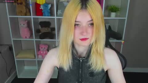 Snapshot of hannakoch chatting on 07.03.26 Hanna online show from 07.03.26