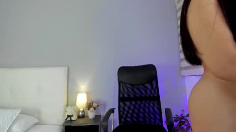 hannamartinnez online show from 02.09.25