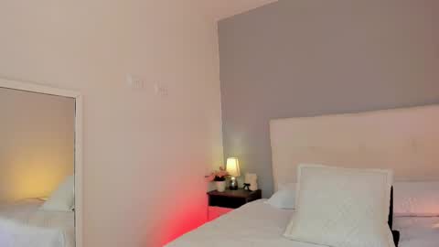 hannamartinnez online show from 11.18.25