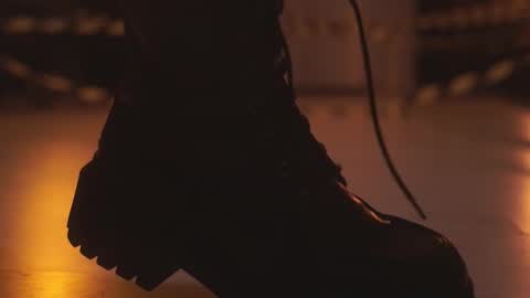 Snapshot of hannasthesia chatting on 02.19.25 Hanna online show from 02.19.25